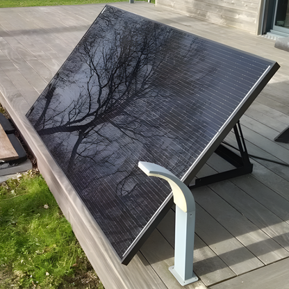 Plug in zonnepaneel met stekker van Belga Solar – eenvoudig stroom opwekken op balkon-zwart